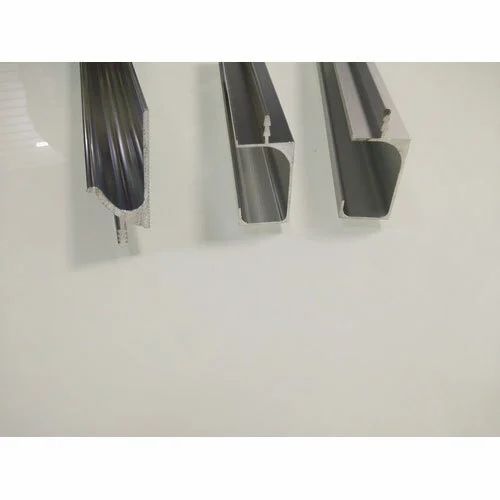 Aluminium Handle J Profile, Length: 10 Meter