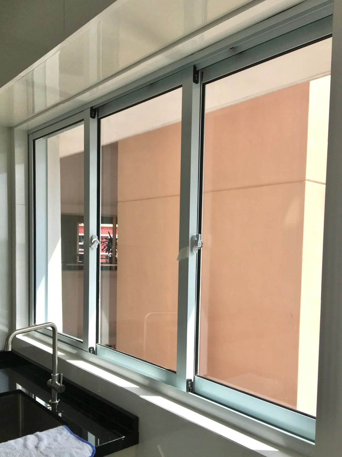 Aluminium Three Track Sliding Window