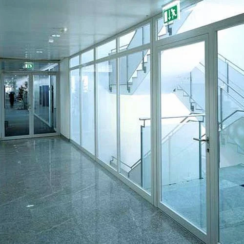 Off White Extensive Aluminium Partitions