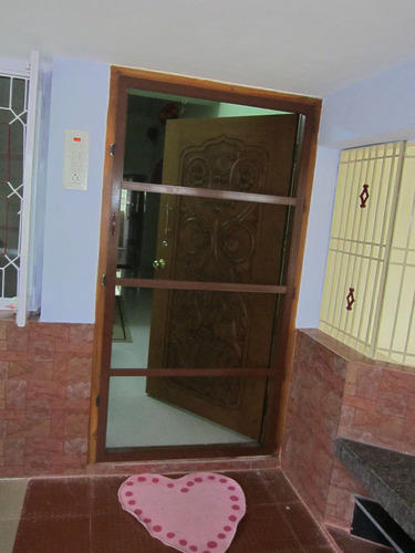 Main Door Area - Aluminium Frame