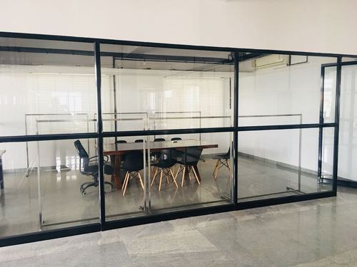 Plain And Printed Aluminum Glass Partition, Shape: Rectangular And Flat